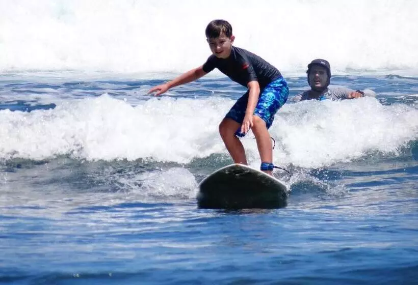 Majatalo Jaco Surf Beachbungalow