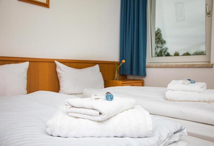 Пансион Naundorf