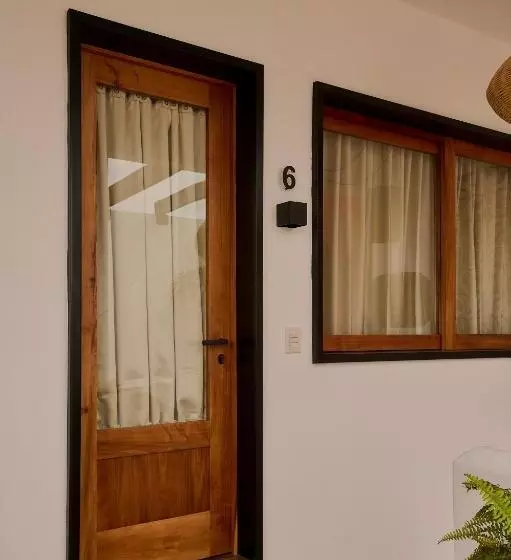 Retkeilymaja Stay Ortenxia