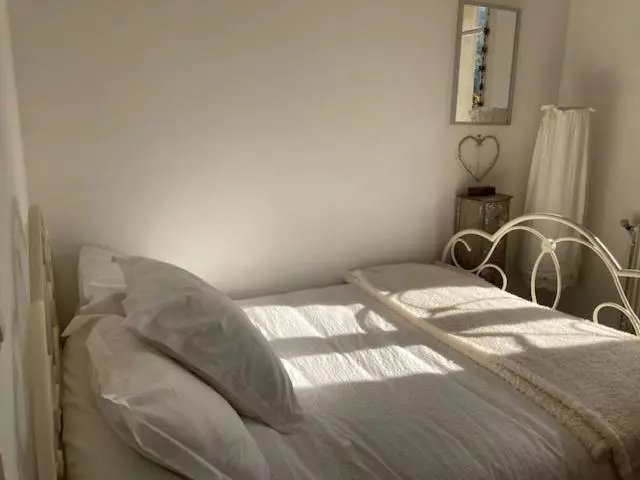 B&b At No3
