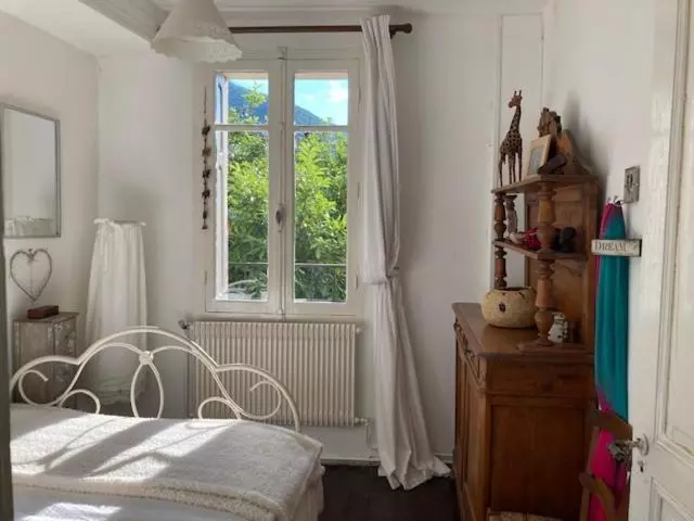 B&b At No3