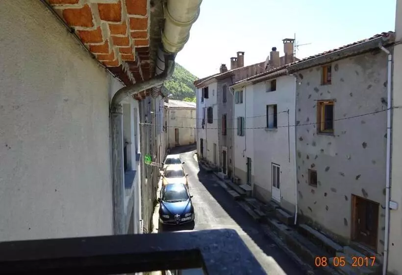 B&b At No3