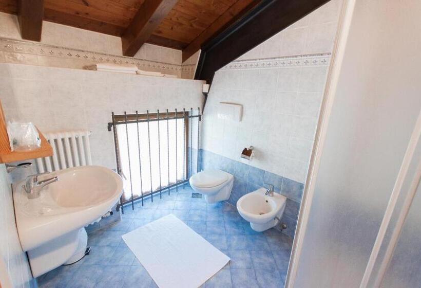 בית מלון כפרי Albergo Canterbury