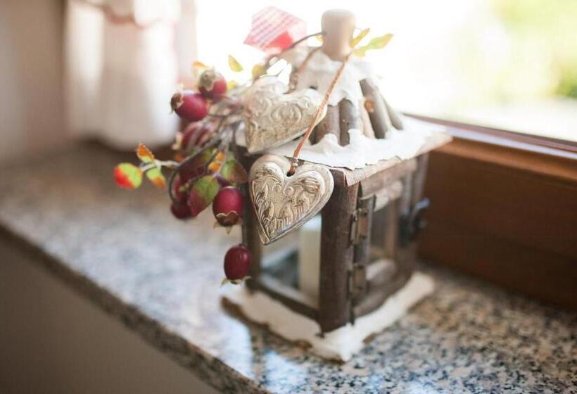 בית מלון כפרי Albergo Canterbury