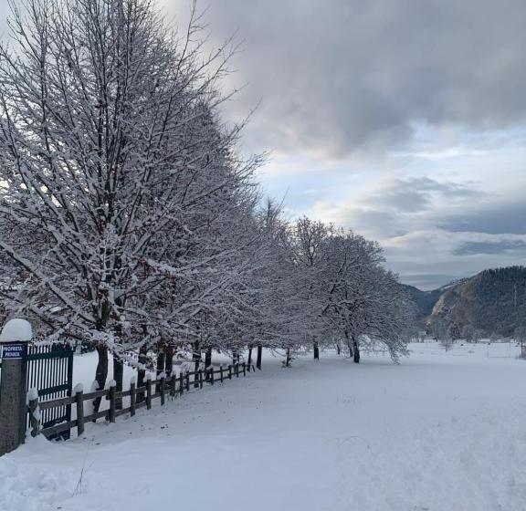 בית מלון כפרי Albergo Canterbury