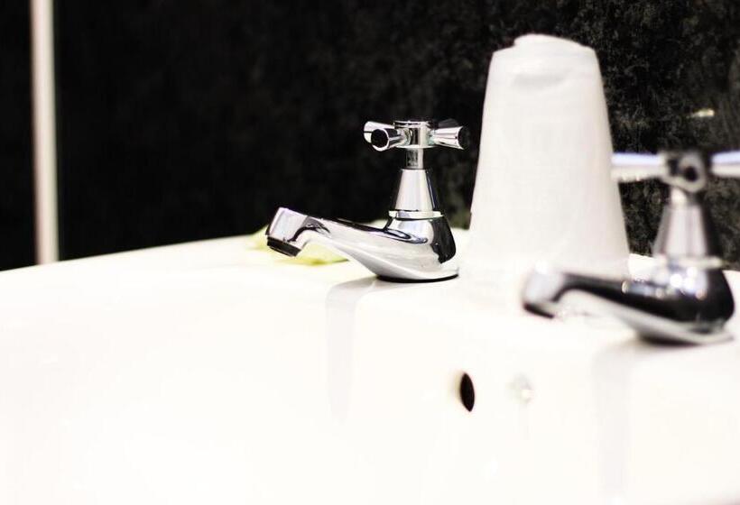 Hotelli The Kings Arms