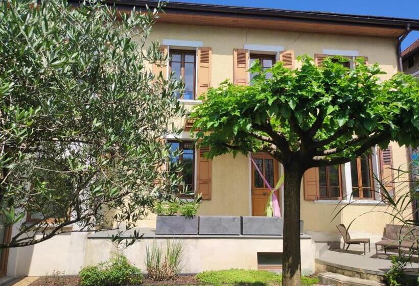 Les Jardins Du Chateau