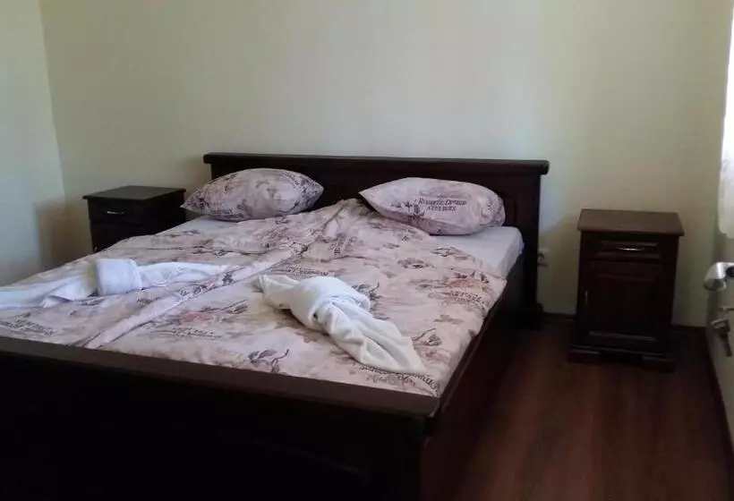 پانسیون к г луна к с лонгоза комплекс лонгоза