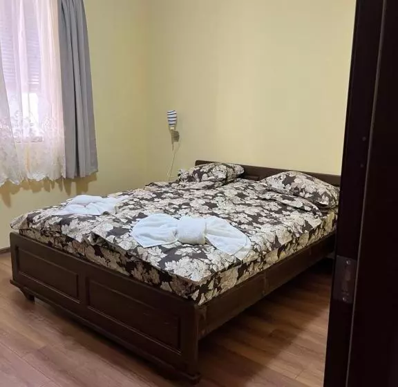 پانسیون к г луна к с лонгоза комплекс лонгоза
