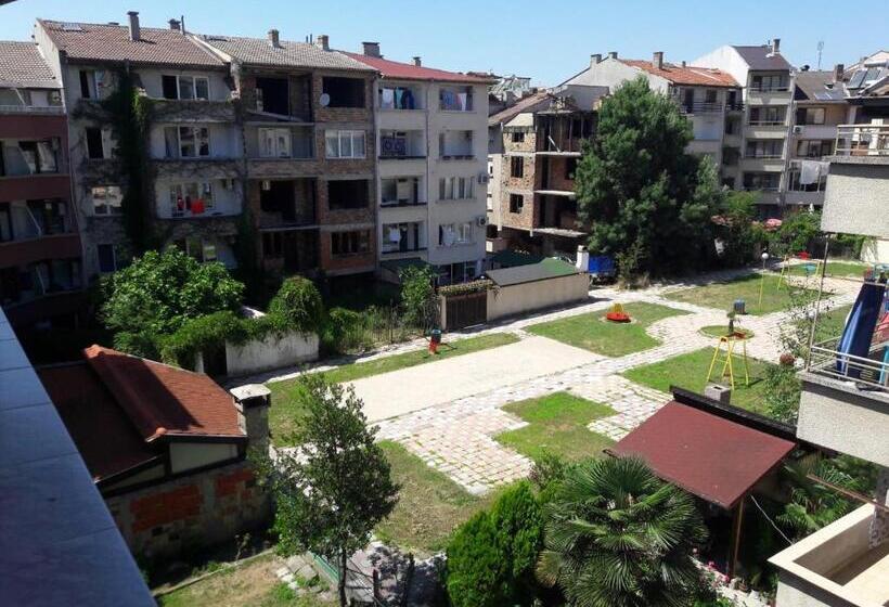 Пансион къща за гости петрови