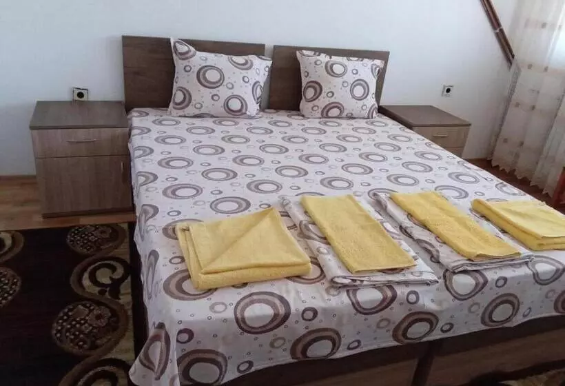 Majatalo къща за гости петрови