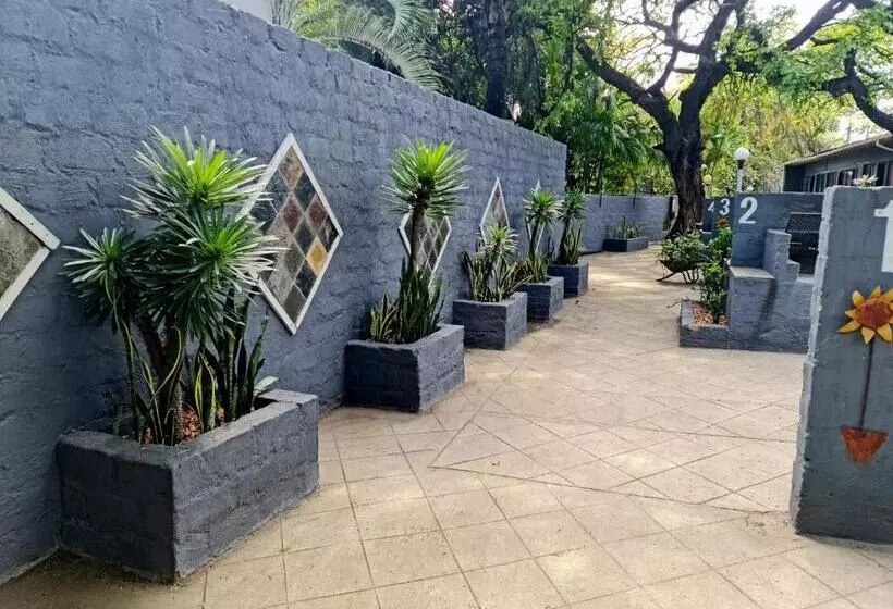 Majatalo Overnight Stop Before Kruger National Park