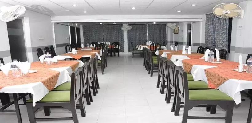 پانسیون Rainbow Guest House