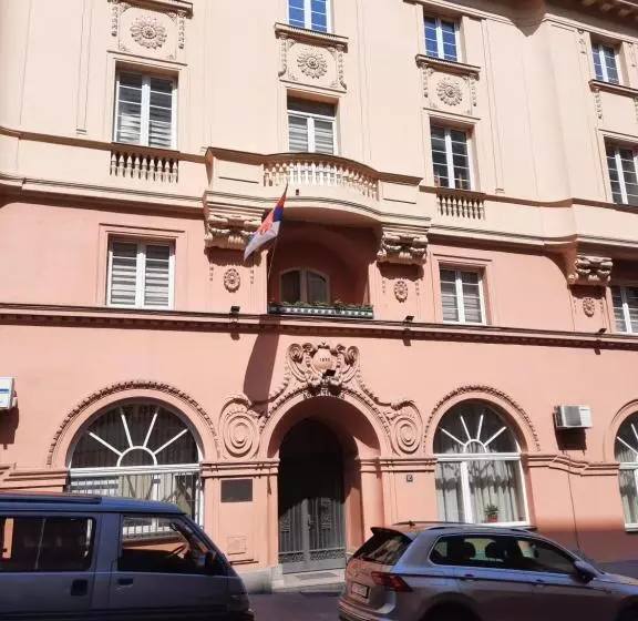 Petar Drapšin Hostel