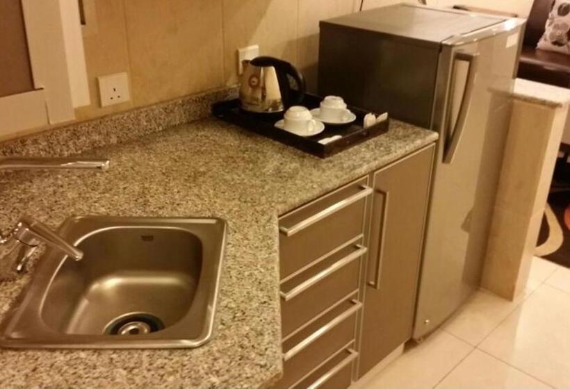 Alagneha Almokmalia   Alslamah