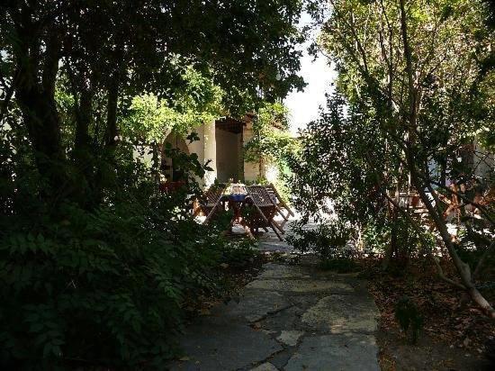 مبيت وإفطار Antony S Garden House