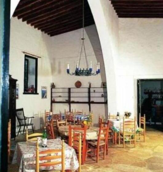 مبيت وإفطار Antony S Garden House