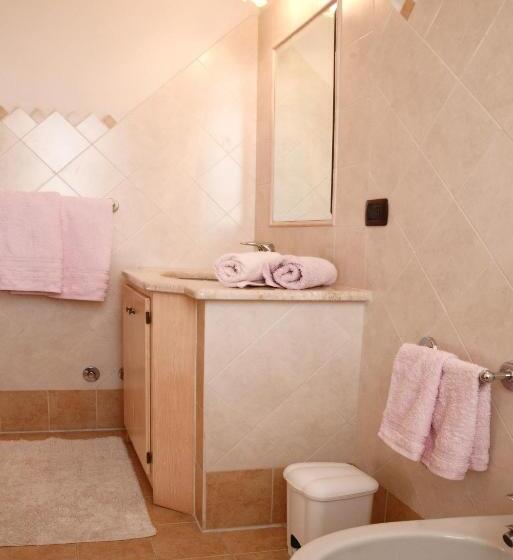 تختخواب و صبحانه Gallura Affittacamere