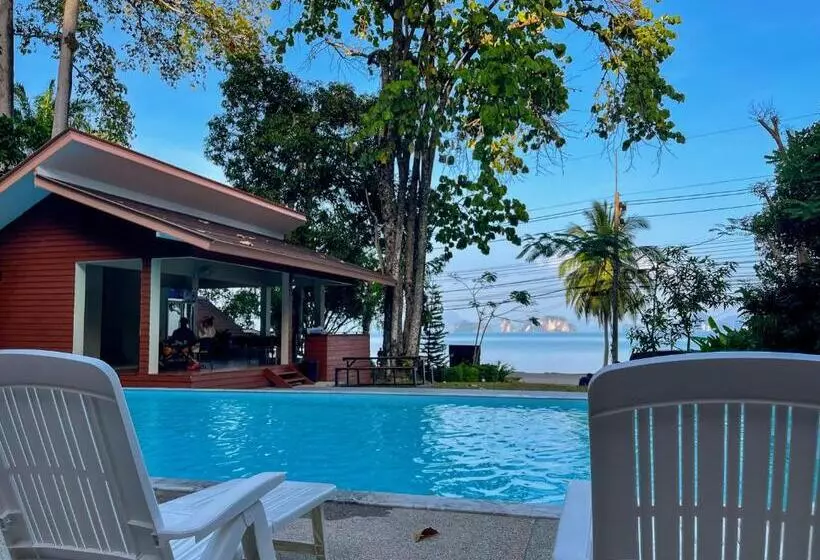 Holiday Resort   Sha Plus