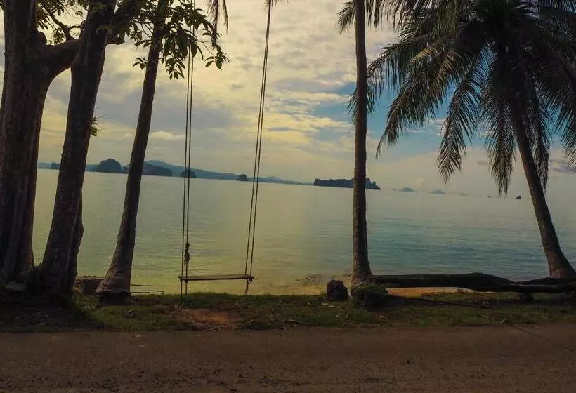 Holiday Resort   Sha Plus