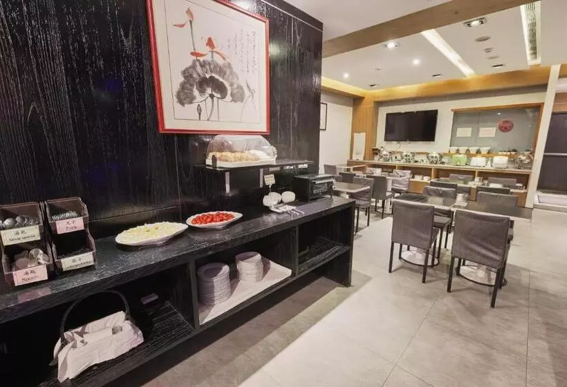 Hotelli 新麗旅店 Newful