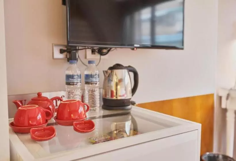 Hotelli 新麗旅店 Newful