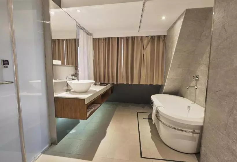 Hotelli 新麗旅店 Newful