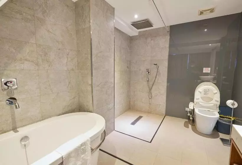 Hotelli 新麗旅店 Newful