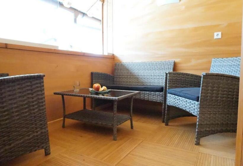 ペンション Haus Schwendinger