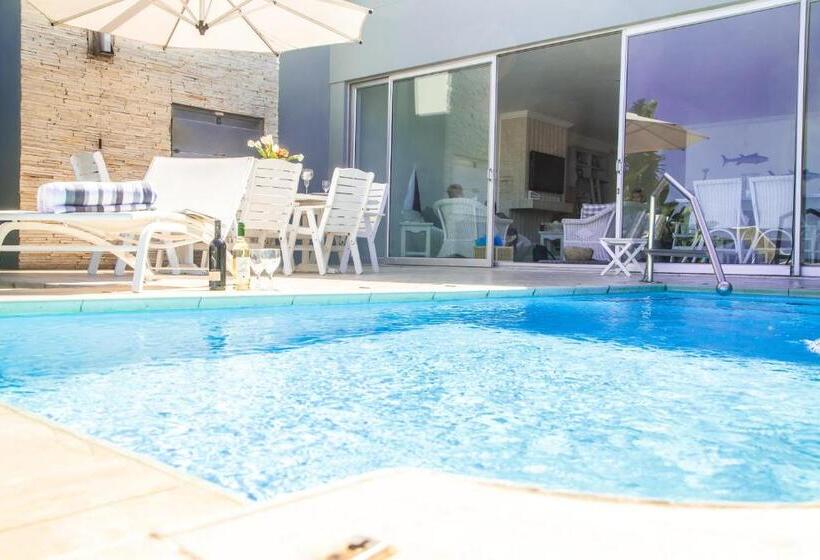 膳宿费 Peacehaven On Sea