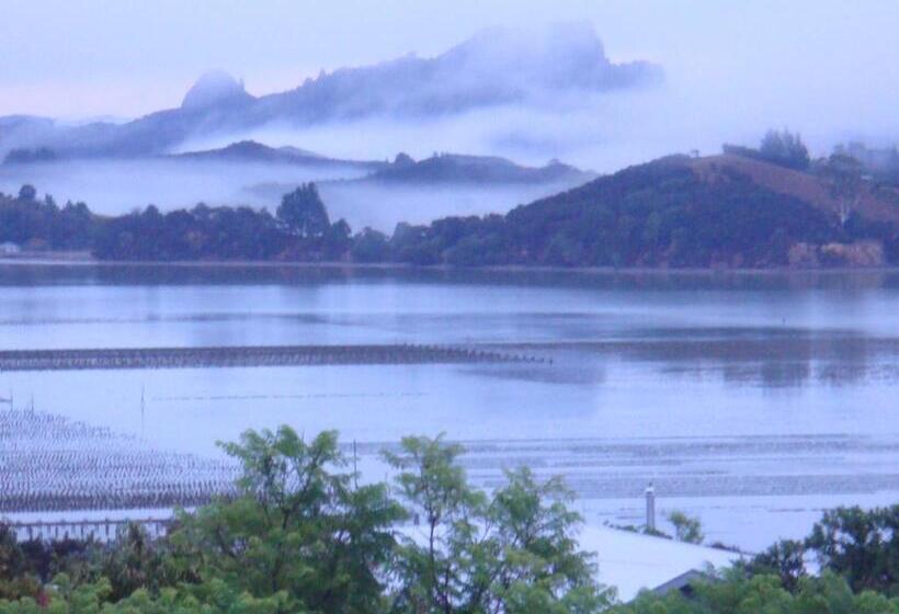 膳宿费 Taratara Whangaroa