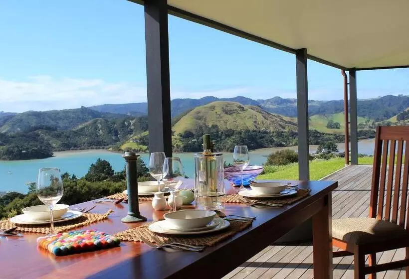 ペンション Taratara Whangaroa