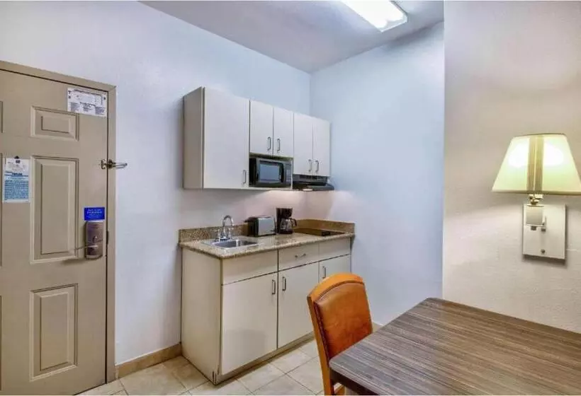 Hotelli Oyo Townhouse Beaumont Medical Center Area