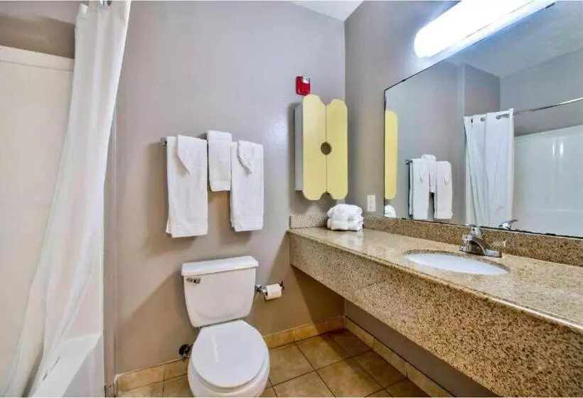 Hotelli Oyo Townhouse Beaumont Medical Center Area