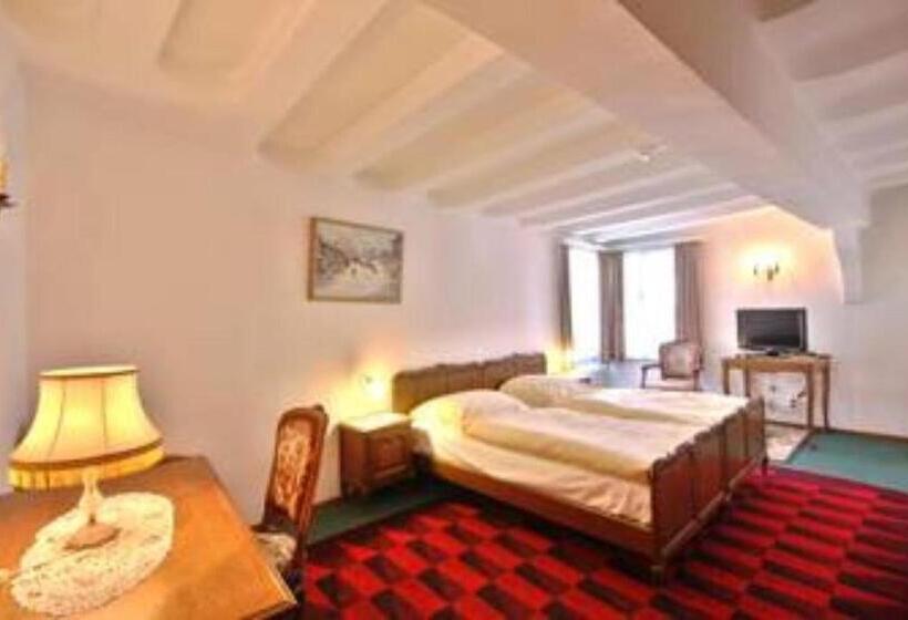 ペンション Burg