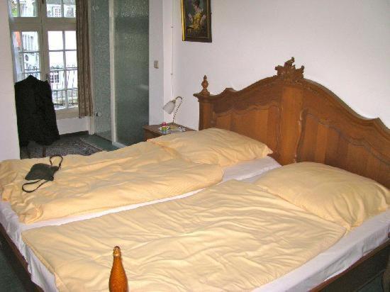 ペンション Burg