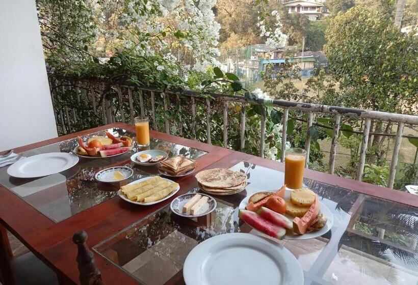 فندق صغير Old Town