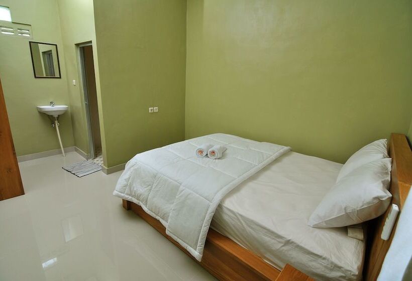 ベッドアンドブレックファースト Cempaka Mas Guest House Canggu