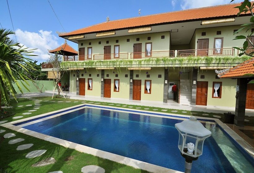 ベッドアンドブレックファースト Cempaka Mas Guest House Canggu