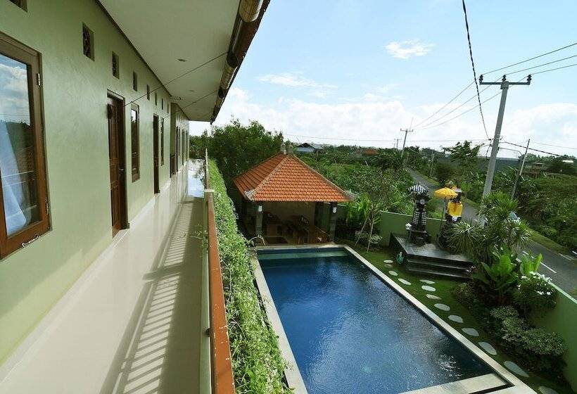 ベッドアンドブレックファースト Cempaka Mas Guest House Canggu