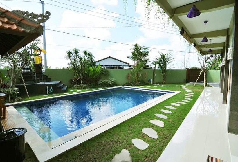 ベッドアンドブレックファースト Cempaka Mas Guest House Canggu