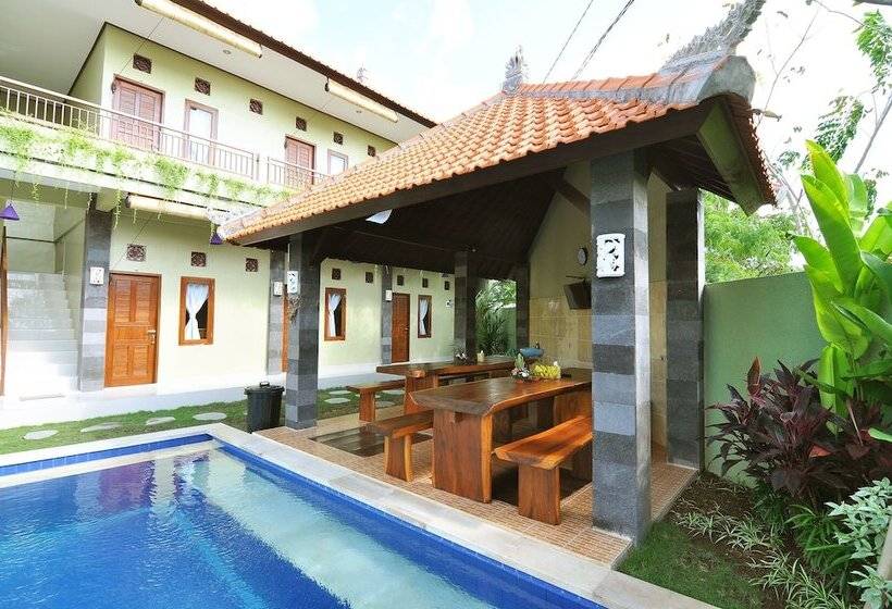 ベッドアンドブレックファースト Cempaka Mas Guest House Canggu