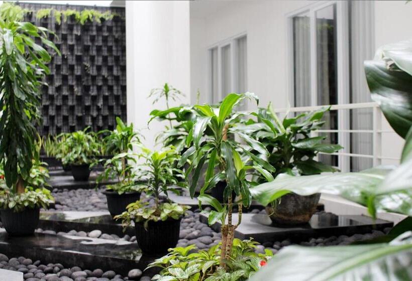 Bromo Park Hotel Probolinggo