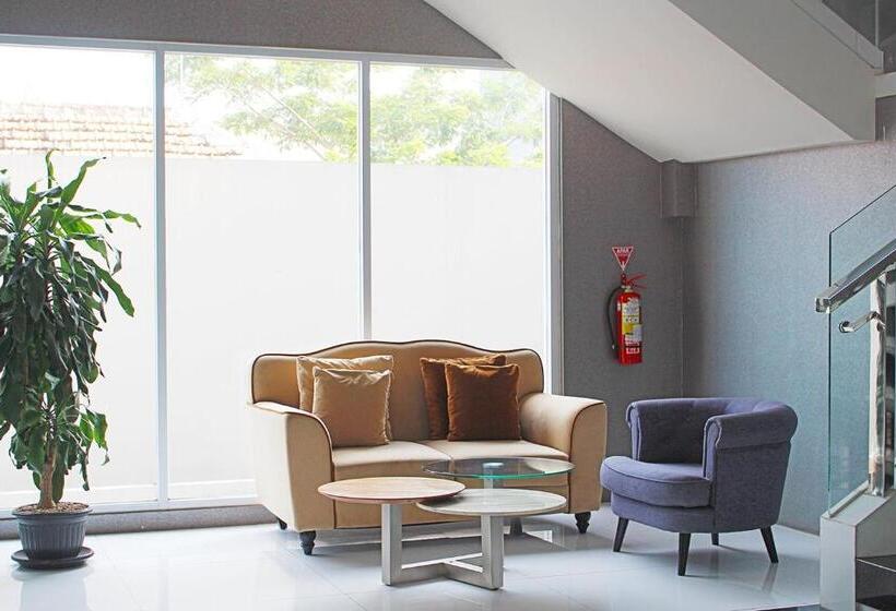 Bromo Park Hotel Probolinggo