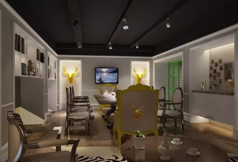 ホテル Bvstin Boutique