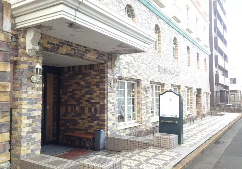 Hotel Creston
