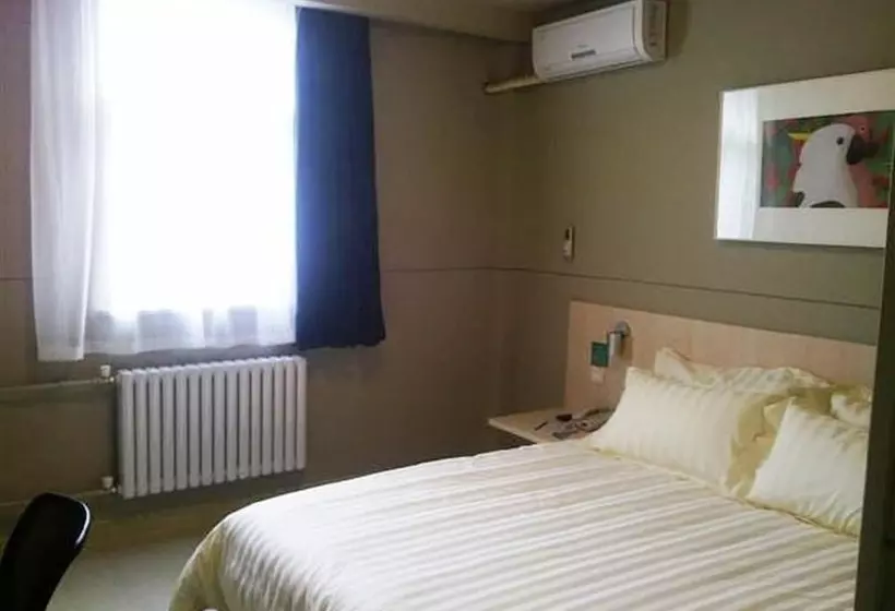 ホテル Jinjiang Inn Jiaozuo Sports Stadium