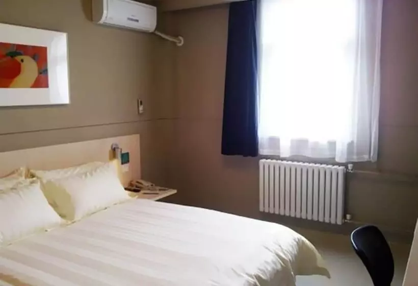ホテル Jinjiang Inn Jiaozuo Sports Stadium