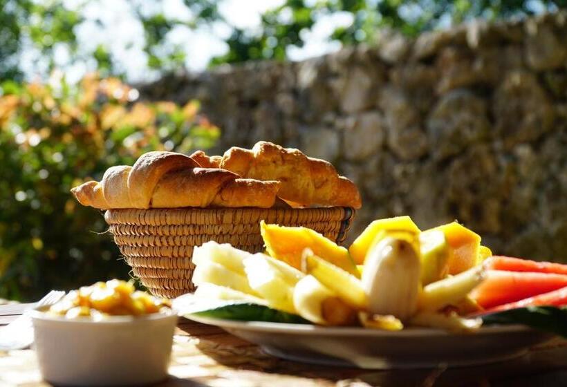 בית מלון כפרי Marafiki Bungalows