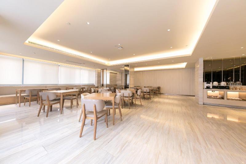 Ji Hotel Shanghai Guangda Liuzhou Road